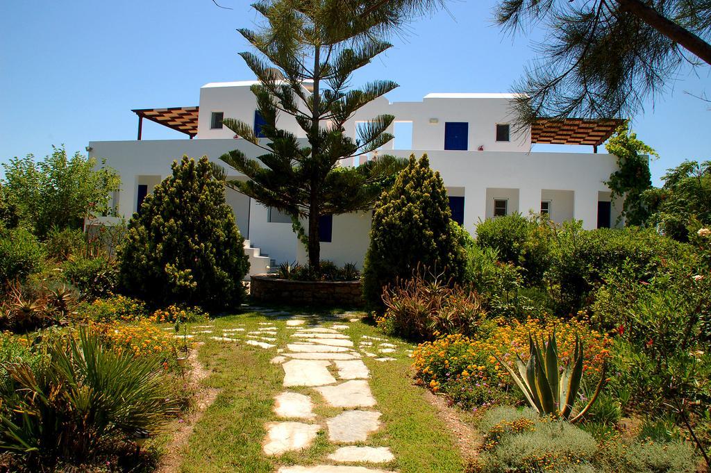 Handrina Studios Naxos City Esterno foto